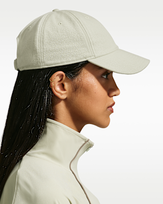 Nike.comにおけるNikeSKIMS ウィメンズキャップに関するレビュー